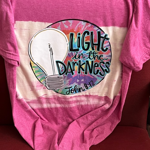 Ladies custom T-shirt - Picture 2 of 2